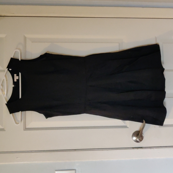 Gap Black Sleeveless Dress with Pockets (size 0 but fits like 4) - Picture 1 of 4
